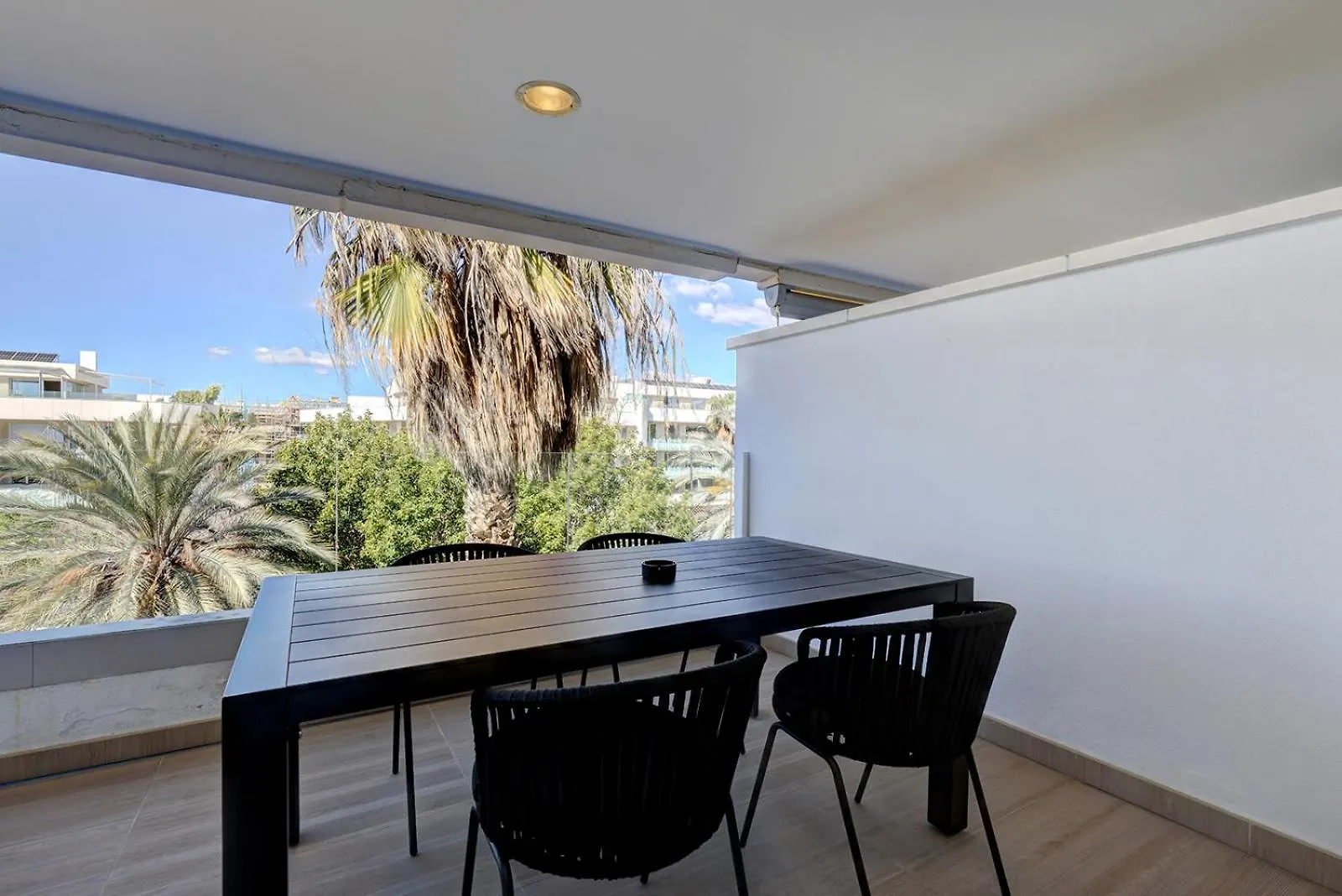 Aqua Apartments Vento, Marbella Spain