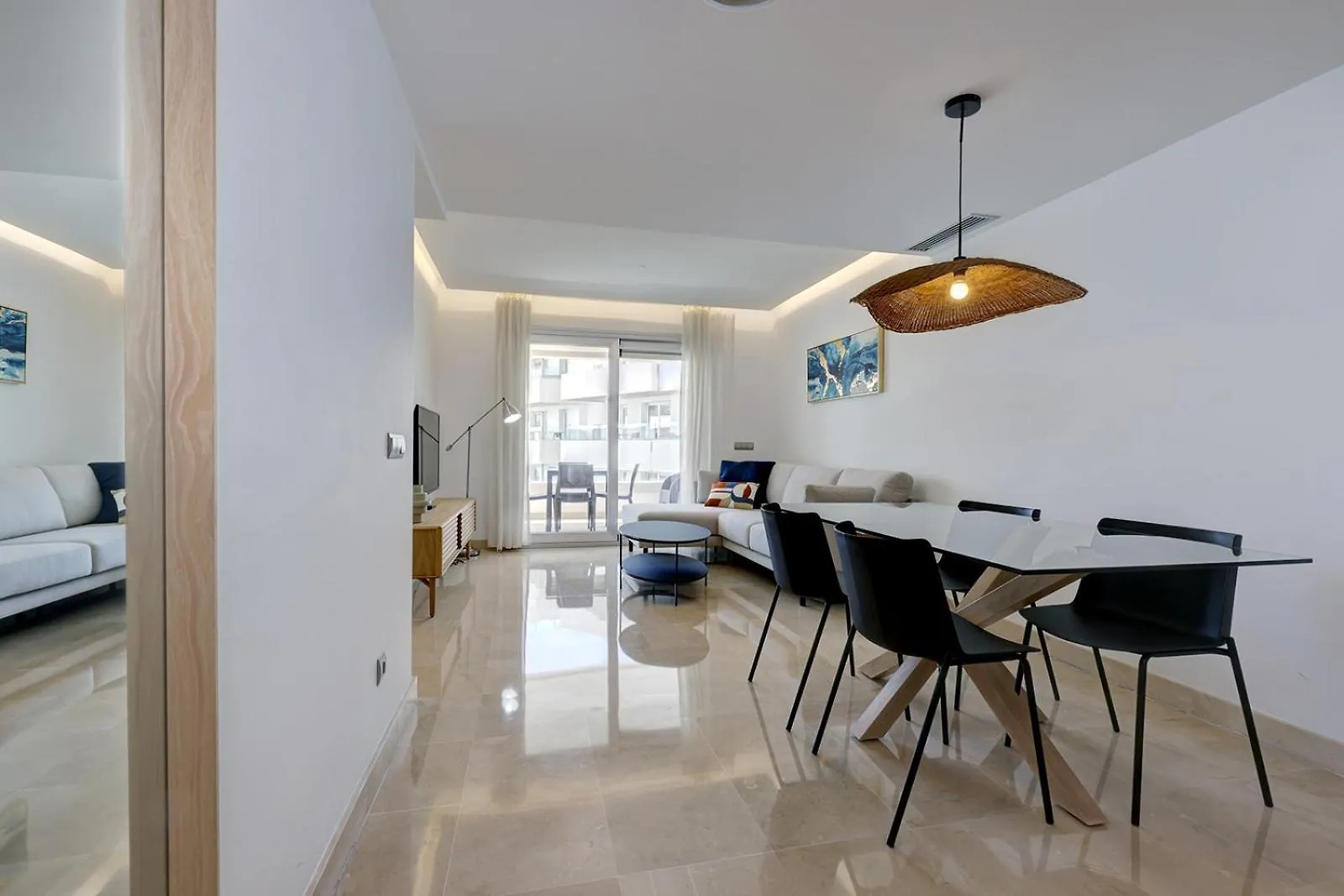 Aqua Apartments Vento, Marbella Spanien